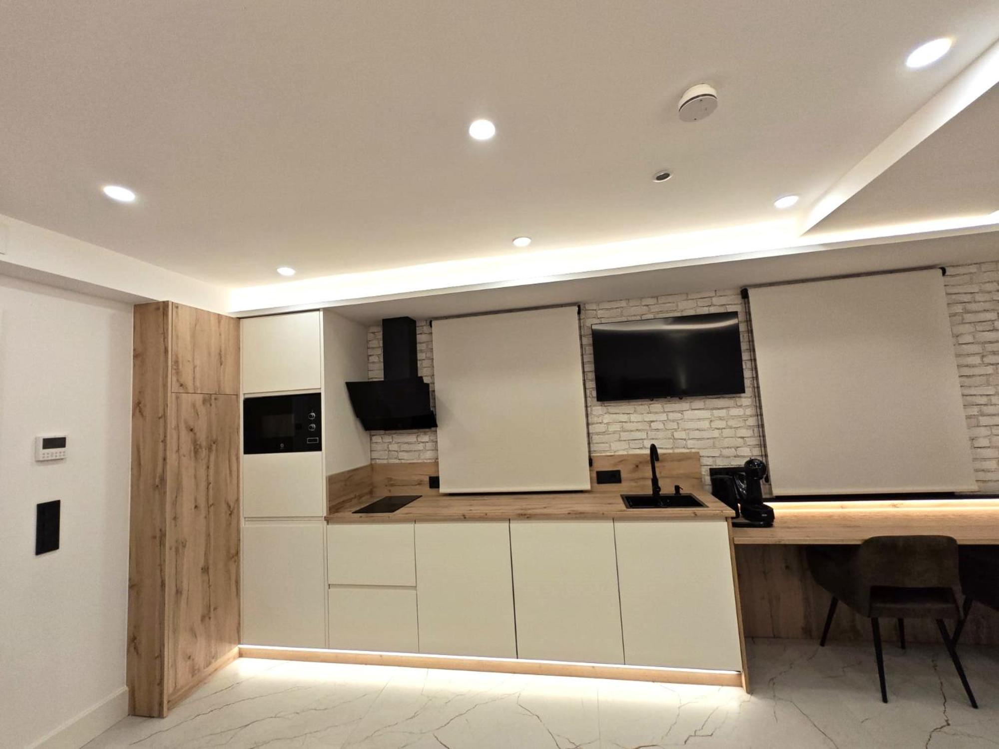 La Parada Del Rey - Luxury Suites Plasencia Buitenkant foto