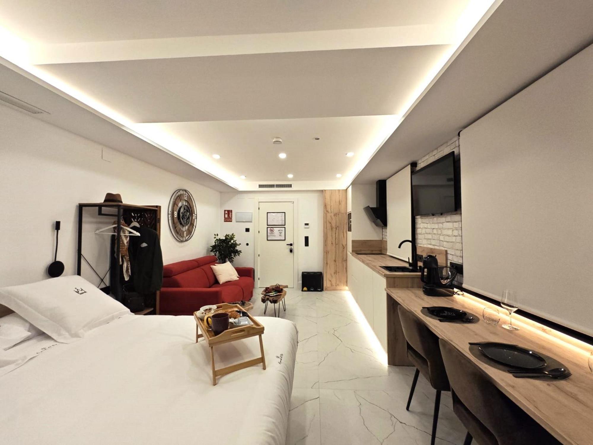 La Parada Del Rey - Luxury Suites Plasencia Buitenkant foto