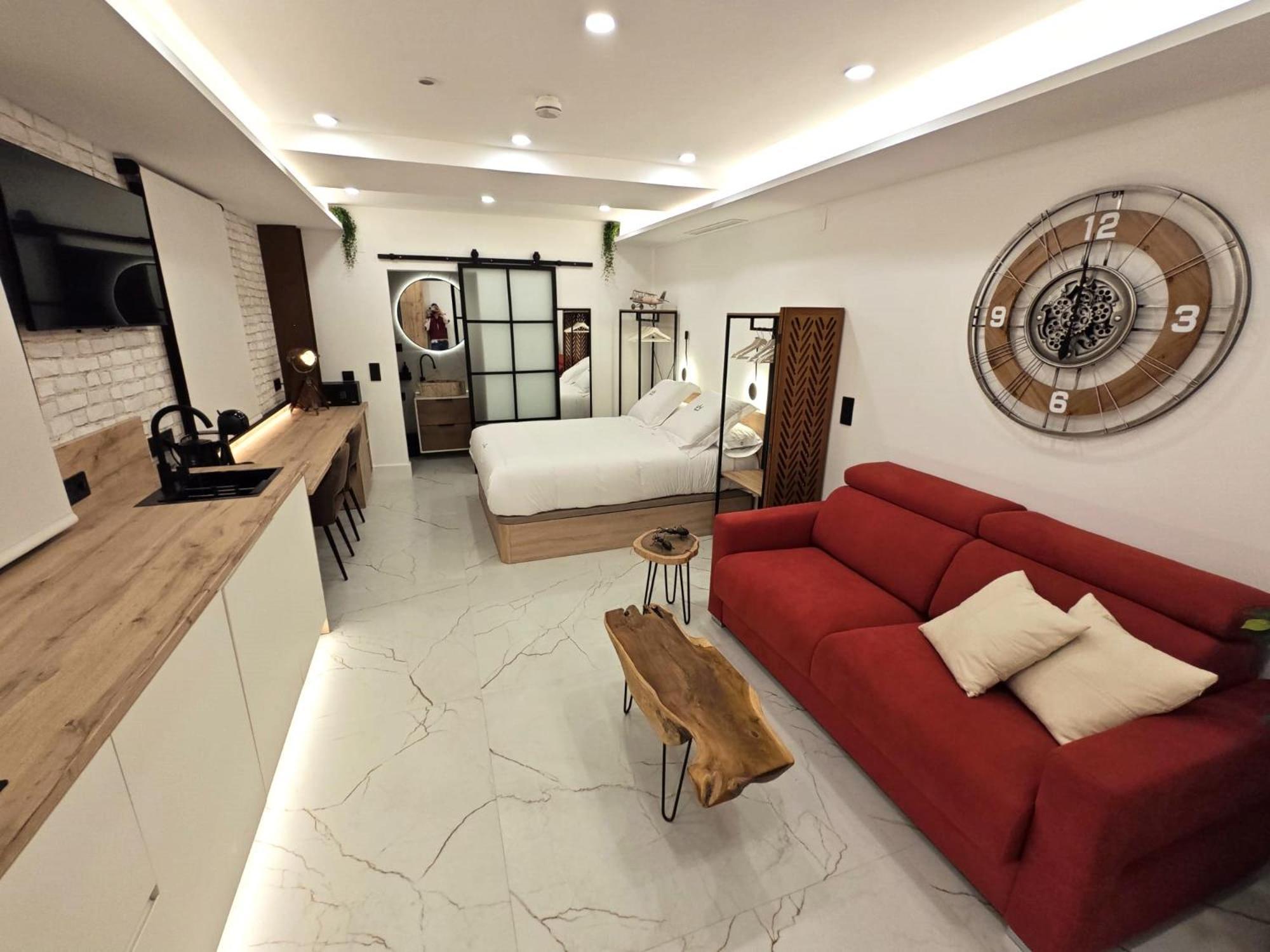 La Parada Del Rey - Luxury Suites Plasencia Buitenkant foto