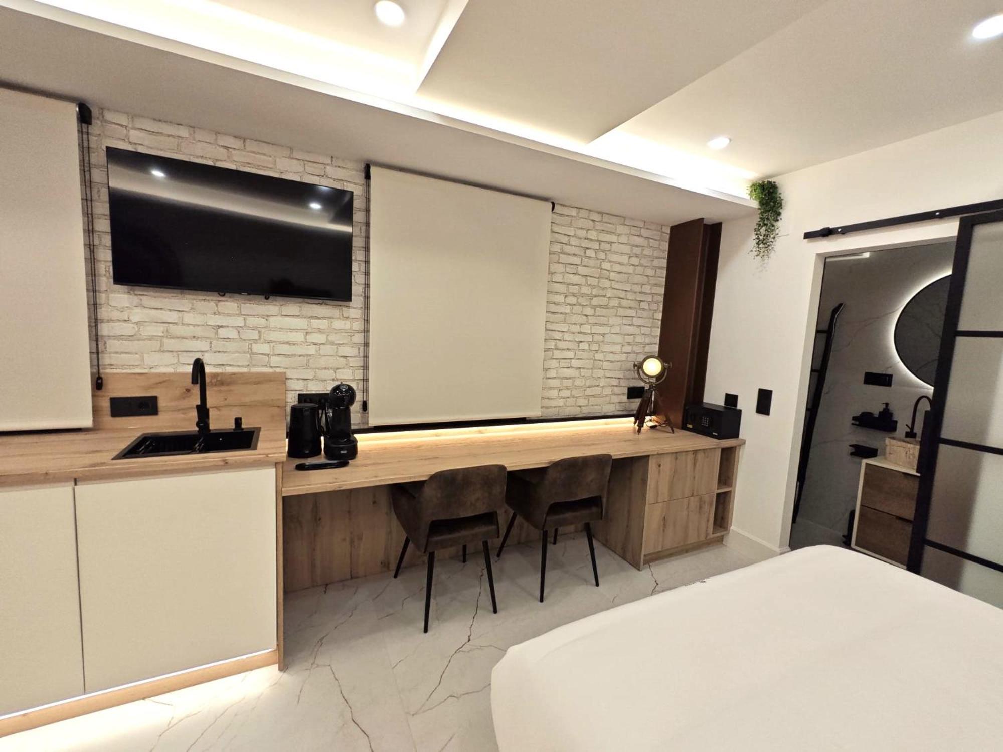 La Parada Del Rey - Luxury Suites Plasencia Buitenkant foto