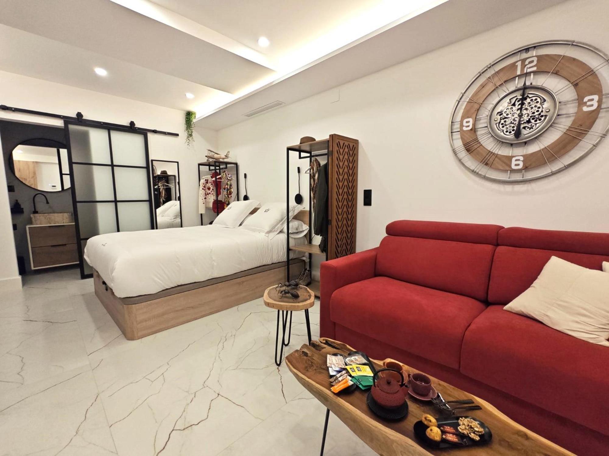 La Parada Del Rey - Luxury Suites Plasencia Buitenkant foto