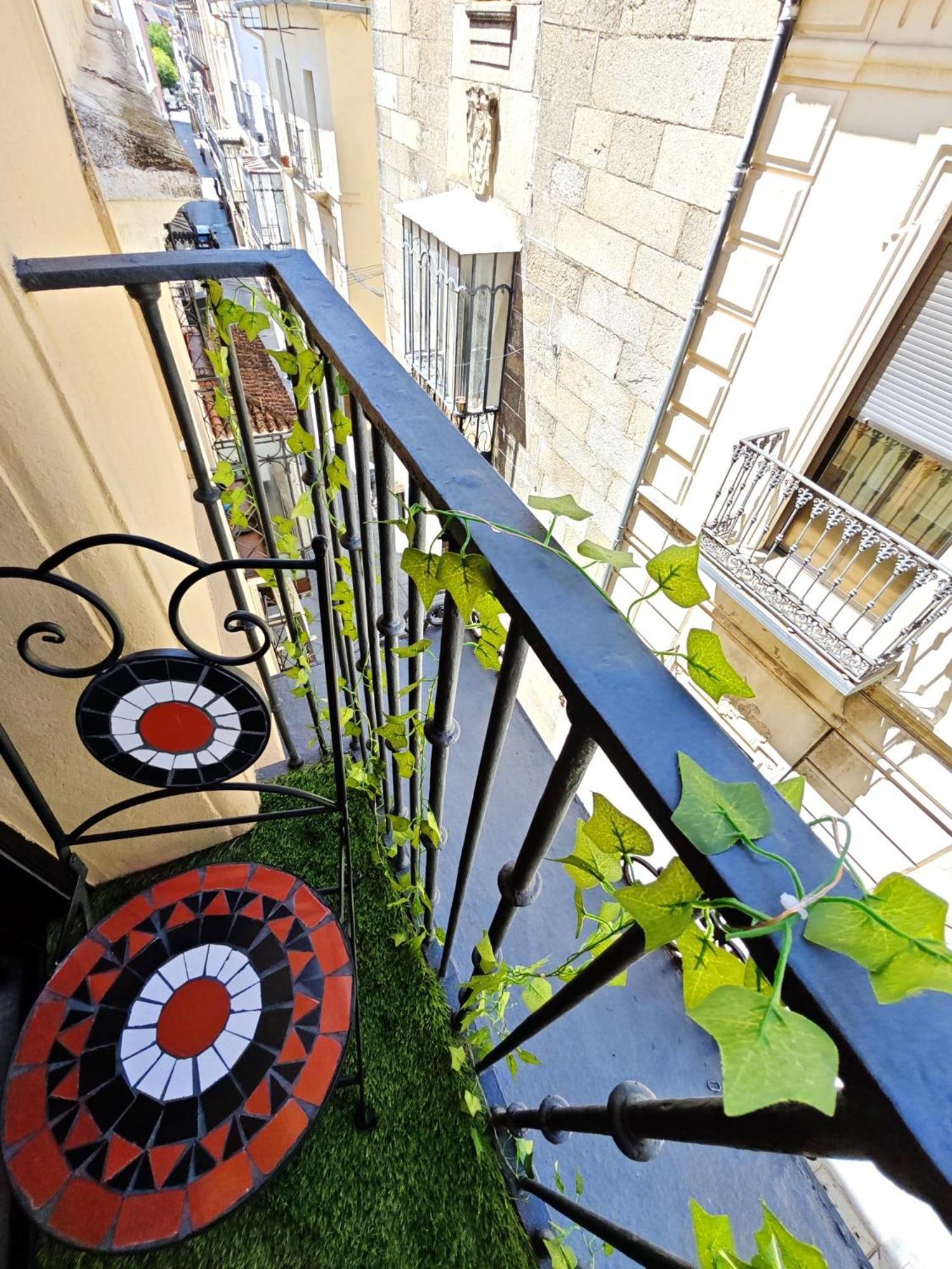 La Parada Del Rey - Luxury Suites Plasencia Buitenkant foto